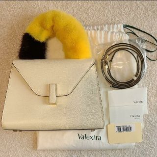 ヴァレクストラ(Valextra)の【美品】Valextra　ミニ イジィデ(ハンドバッグ)