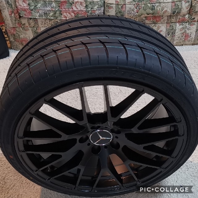 ベンツ Ｅクラス W212 　19インチタイヤとホイール付き245/35R19