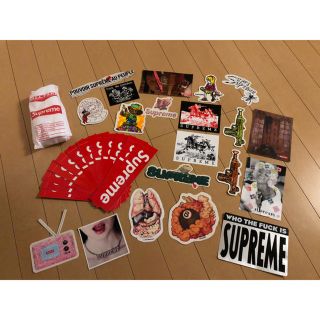 シュプリーム(Supreme)のsupremeステッカーセット＋ノベルティーポンチョ(その他)