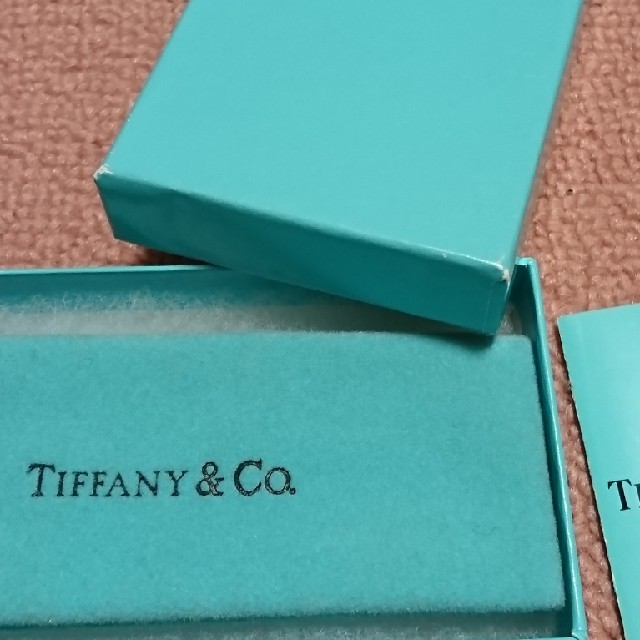 Tiffany & Co.(ティファニー)のティファニー 空箱 布袋 アクセサリー ネックレス レディースのアクセサリー(ネックレス)の商品写真