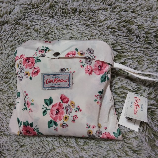 Cath Kidston(キャスキッドソン)の新品　キャスキッドソン　折り畳みリュック レディースのバッグ(リュック/バックパック)の商品写真