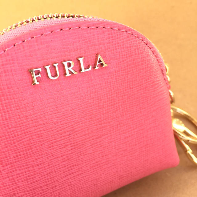 Furla(フルラ)のフルラ正規品ポーチ大人気キーケース レディースのファッション小物(コインケース)の商品写真