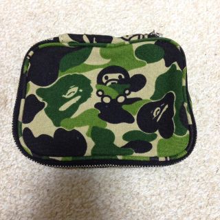 アベイシングエイプ(A BATHING APE)のA BATHING APE ポーチ(ポーチ)