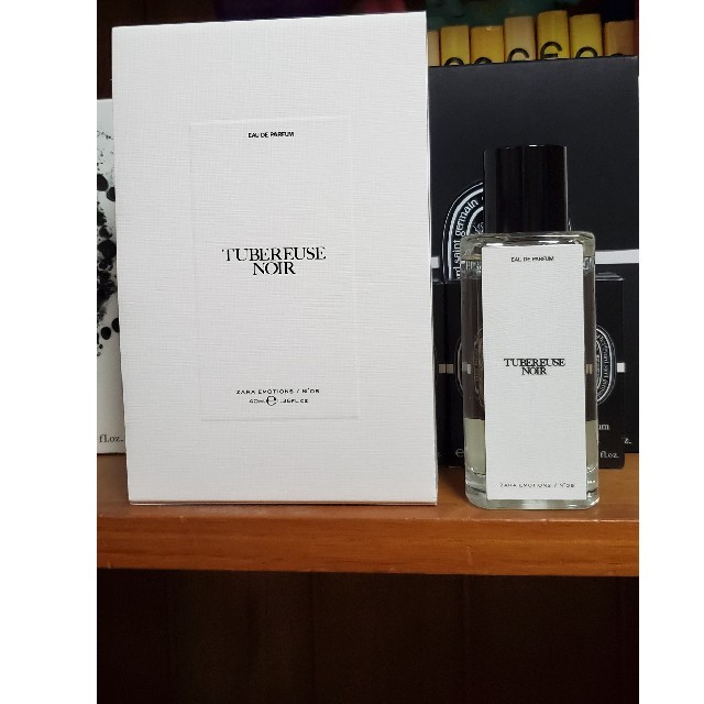 ZARA(ザラ)のZARA エモーションズ ジョーラブズ Tubereuse Noir 40ml  コスメ/美容の香水(ユニセックス)の商品写真