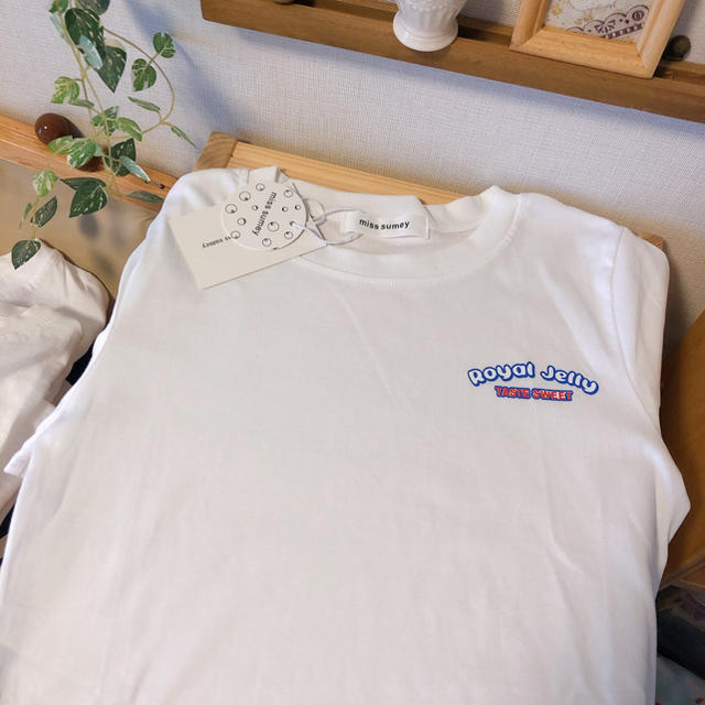 GOGOSING(ゴゴシング)の[ホワイト✨] ショート丈　カジュアルTシャツ　韓国 レディースのトップス(Tシャツ(半袖/袖なし))の商品写真