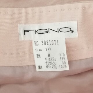 FIGNO フィグノ 美品 スカートスーツ セットアップ ベージュ 9号 Mの ...