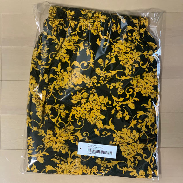 Supreme(シュプリーム)の(XL) Supreme Nylon Water Short Black メンズのパンツ(ショートパンツ)の商品写真