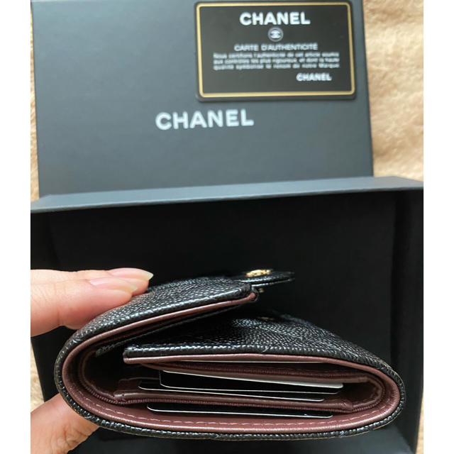 CHANEL(シャネル)の専用♥    CHANEL 27番台 美品 キャビアスキン マトラッセ ミニ財布 レディースのファッション小物(財布)の商品写真