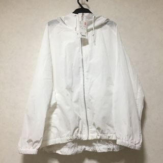 ユニクロ(UNIQLO)のユニクロ 新品 パーカー XL ナイキ アディダス GU ZARA 好きにも(パーカー)