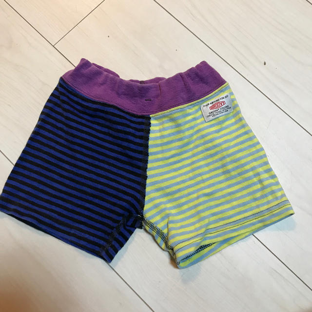 Groovy Colors(グルービーカラーズ)のショートパンツ キッズ/ベビー/マタニティのキッズ服男の子用(90cm~)(パンツ/スパッツ)の商品写真