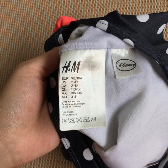 H&M(エイチアンドエム)のミニーちゃん ドット リボン 水着 スイムウェア キッズ/ベビー/マタニティのキッズ服女の子用(90cm~)(水着)の商品写真