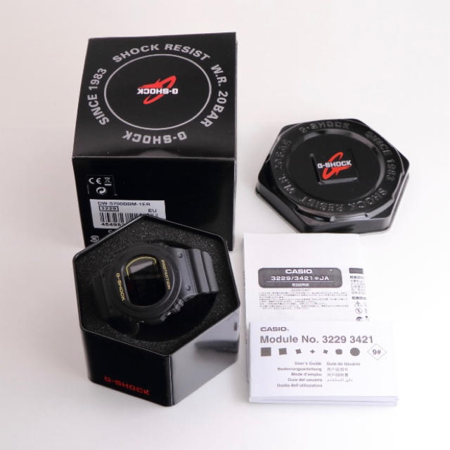 G-SHOCK(ジーショック)のCASIO G-SHOCK DW-5700BBM-1 逆輸入 メンズの時計(腕時計(デジタル))の商品写真