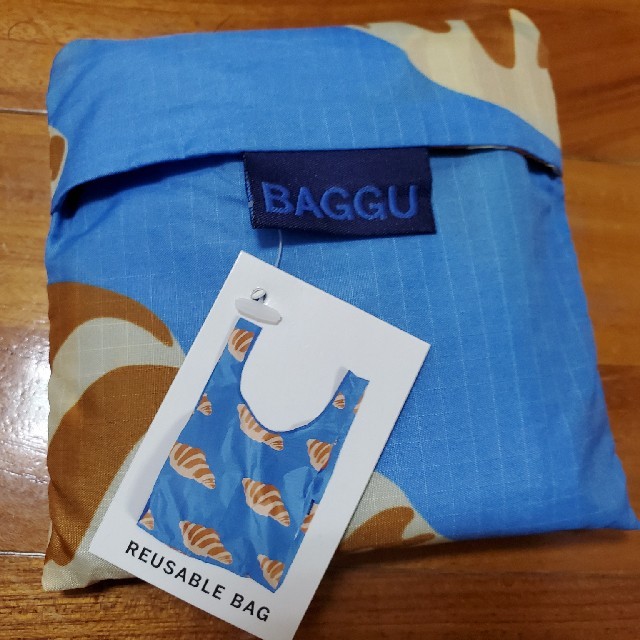 BAGGU　レア　クロワッサン柄 レディースのバッグ(エコバッグ)の商品写真