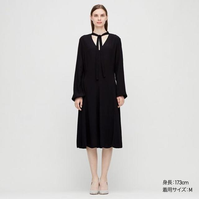 UNIQLO(ユニクロ)の新品【UNIQLO × Theory】ユニクロ×セオリー ボウタイワンピースXL レディースのワンピース(ひざ丈ワンピース)の商品写真