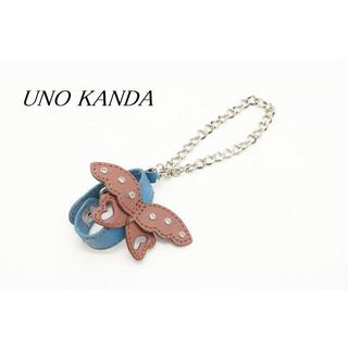【U477】UNO KANDA 神田うの 蝶 モチーフ レザー グローブホルダー(キーホルダー)