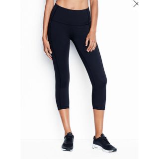 ヴィクトリアズシークレット(Victoria's Secret)のvictoria's secret レギンス capri(レギンス/スパッツ)