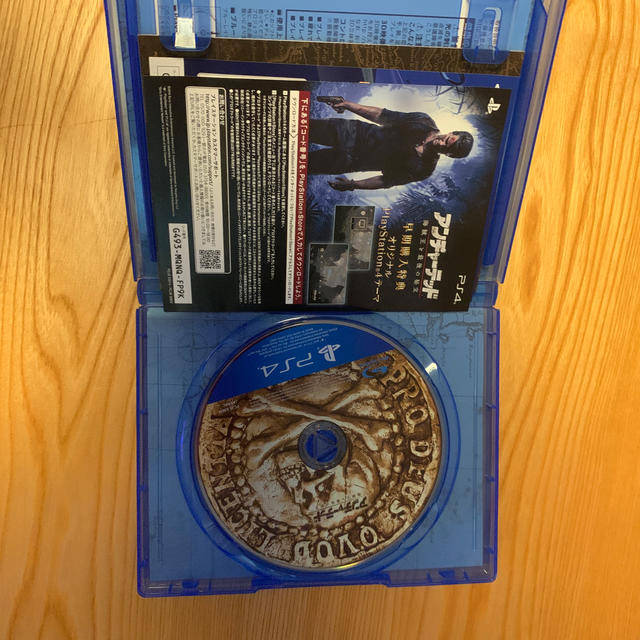 アンチャーテッド 海賊王と最後の秘宝 デラックスエディション PS4 エンタメ/ホビーのゲームソフト/ゲーム機本体(家庭用ゲームソフト)の商品写真