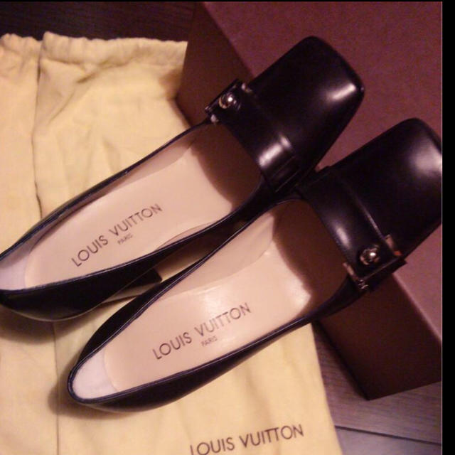 超特価sale開催】 VUITTON LOUIS - 一回のみ着用LVパンプス 美品