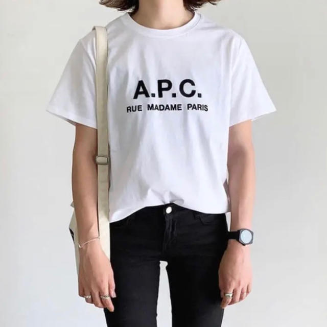 A.P.C(アーペーセー)のAPC ロゴTシャツ レディースのトップス(Tシャツ(半袖/袖なし))の商品写真