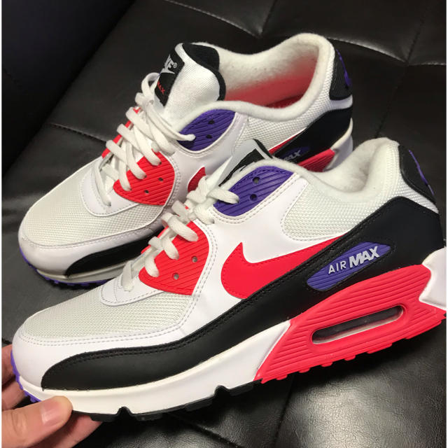 靴/シューズNIKE airmax90 essential