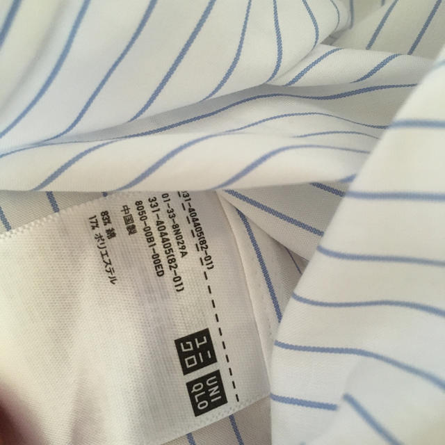 UNIQLO(ユニクロ)のUNIQLO メンズ　ワイシャツ　半袖　L メンズのトップス(シャツ)の商品写真