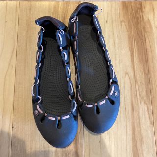 クロックス(crocs)のcrocs クロックス　レディース　ブラウン　フラットパンプス(ハイヒール/パンプス)