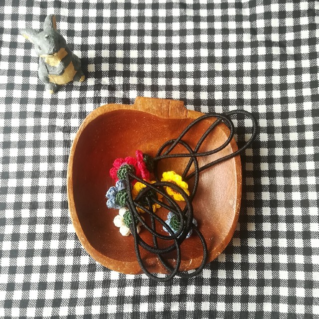 ハンドメイド♢お花のヘアゴム 1セット350円 | www.innoveering.net