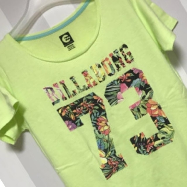 billabong(ビラボン)の(billabong)Tシャツ レディースのトップス(Tシャツ(半袖/袖なし))の商品写真