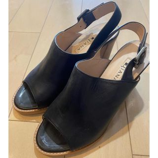 ダイアナ(DIANA)の＊SALE！DIANA サボ風バッグベルトサンダル＊(サンダル)