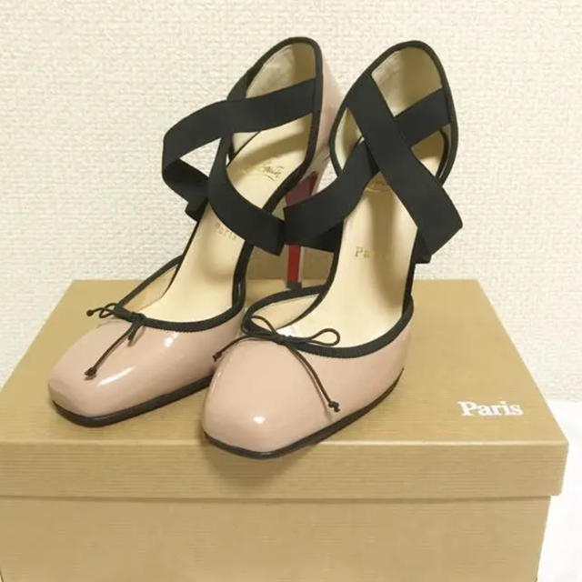 Christian Louboutin(クリスチャンルブタン)のクリスチャンルブタン 39.5 クロスバンド ヒール レディースの靴/シューズ(ハイヒール/パンプス)の商品写真