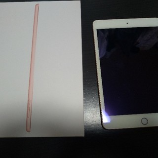 アイパッド(iPad)のipad mini 5 cellular 64GB simフリー　ゴールド(タブレット)