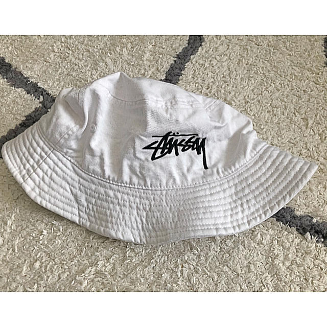 STUSSY(ステューシー)のSTUSSY バケットハット レディースの帽子(ハット)の商品写真