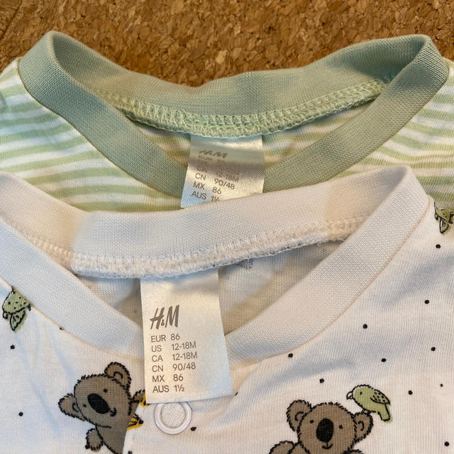 H&M(エイチアンドエム)の90センチ　半袖　パジャマ　H&M 一回着用 キッズ/ベビー/マタニティのキッズ服男の子用(90cm~)(パジャマ)の商品写真