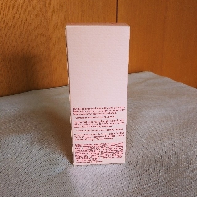 L'OCCITANE(ロクシタン)の値下げ L'OCCITANE ロクシタン 未使用ハンドクリーム  桜  コスメ/美容のボディケア(ハンドクリーム)の商品写真