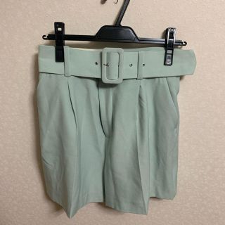 ザラ(ZARA)のZARA ペパーミントグリーンショートズボン(ショートパンツ)