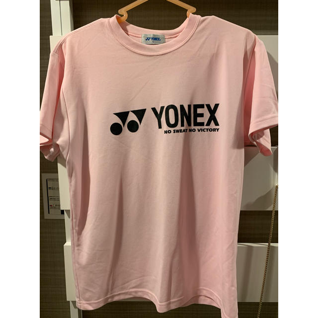 YONEX(ヨネックス)の【ヨネックス】ピンクTシャツ スポーツ/アウトドアのテニス(ウェア)の商品写真