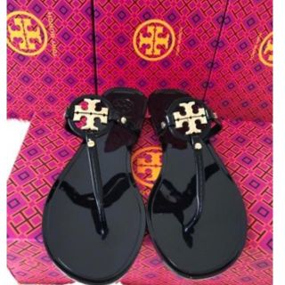 Tory Burch トリーバーチ ペタンコサンダル　※値下げしました。