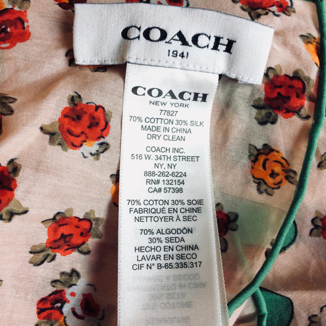 COACH(コーチ)のアキコ様専用　コーチ　スカーフ　未使用　 レディースのファッション小物(バンダナ/スカーフ)の商品写真