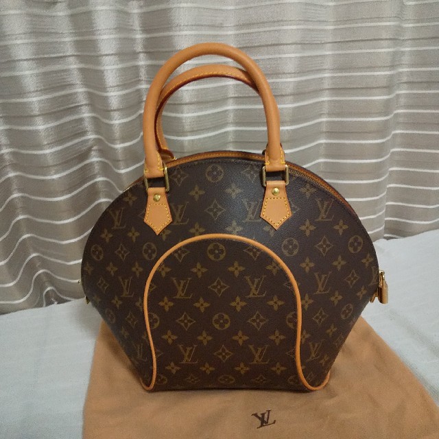 LOUIS VUITTON(ルイヴィトン)の(美品)ルイヴィトン エリプスMM モノグラム レディースのバッグ(ハンドバッグ)の商品写真