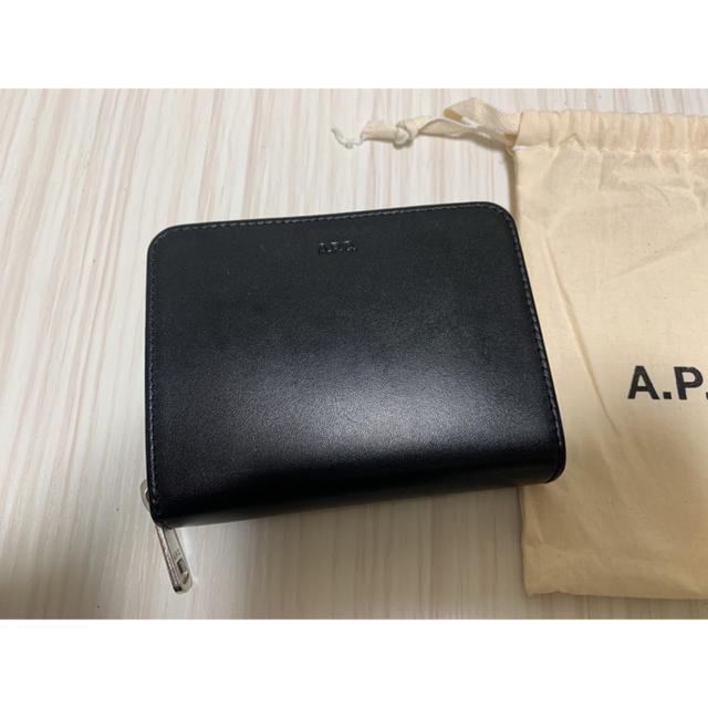 A.P.C (アーペーセー)折り財布 1