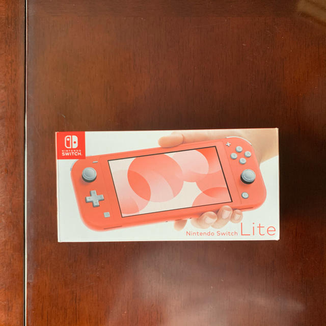 新品未開封★Nintendo Switch lite コーラル