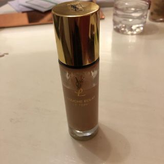 イヴサンローランボーテ(Yves Saint Laurent Beaute)のサンローラン　リキッドファンデTOUCHE ECLAT LE TEINT B10(ファンデーション)