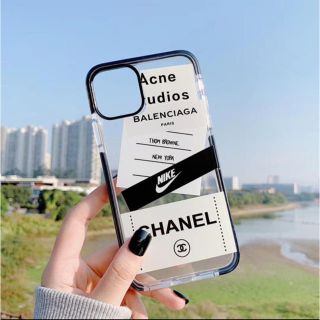 Iphone A Iphone11pro ブランド ロゴ ステッカー ケース 韓国 オシャレの通販 By Mk127 S Shop アイフォーンならラクマ