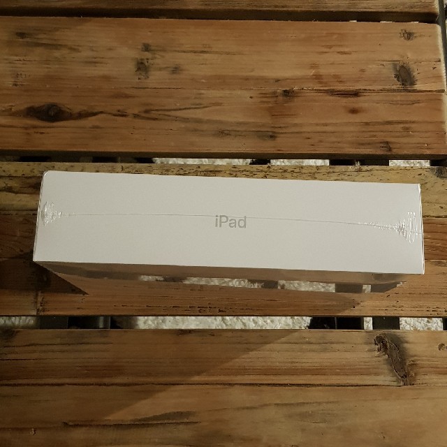 iPad 第6世代 32GB 未開封品