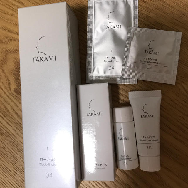 TAKAMI(タカミ)のmam様専用 コスメ/美容のスキンケア/基礎化粧品(化粧水/ローション)の商品写真