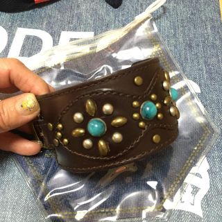 ロデオクラウンズワイドボウル(RODEO CROWNS WIDE BOWL)の❀ロデオクラウン 人気レザーバングル❀(ブレスレット/バングル)