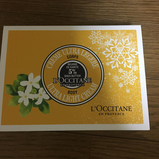 L'OCCITANE(ロクシタン)のささ♡様専用　ロクシタン  スノーシアジャスミン コスメ/美容のボディケア(ハンドクリーム)の商品写真