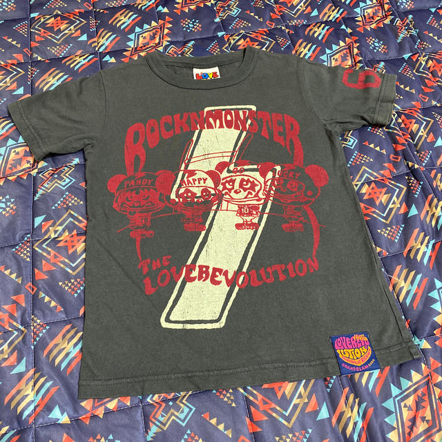 LOVE REVOLUTION(ラブレボリューション)のラブレボ⭐︎半袖Tシャツ⭐︎１３０㎝ キッズ/ベビー/マタニティのキッズ服男の子用(90cm~)(Tシャツ/カットソー)の商品写真