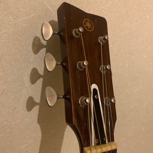ヤマハ 赤ラベル メンテナンス済みの通販 by フェルディー's shop|ヤマハならラクマ - YAMAHA ヤマハ FG-180 HOT好評