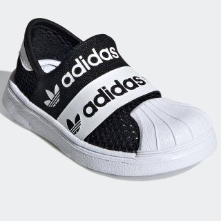 アディダス キッズスリッポン 子供靴 の通販 77点 Adidasのキッズ ベビー マタニティを買うならラクマ